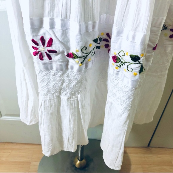 Mexican Off Shoulder Dress Floral Embroidered Lace Gauzy Cotton Size L - Picture 14 of 15